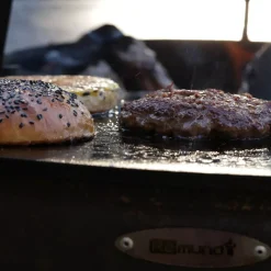 Grill und Feuerstelle Remundi